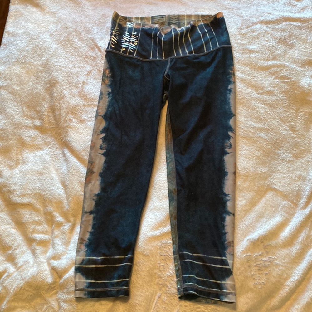 Gently used leggings